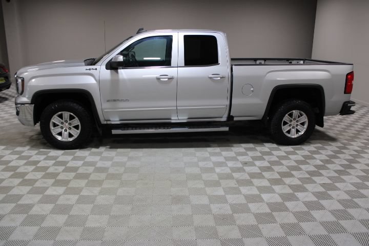Used 2018 GMC Sierra 1500 SLE w/ SLE Value Package AWD/4WD image 7