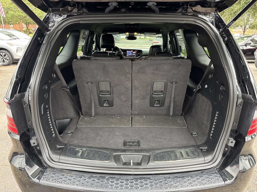 Used 2022 Dodge Durango R/T w/ Tow 'N Go Package AWD/4WD image 9