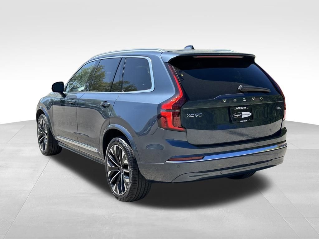 Used 2025 Volvo XC90 B6 Plus AWD/4WD image 8