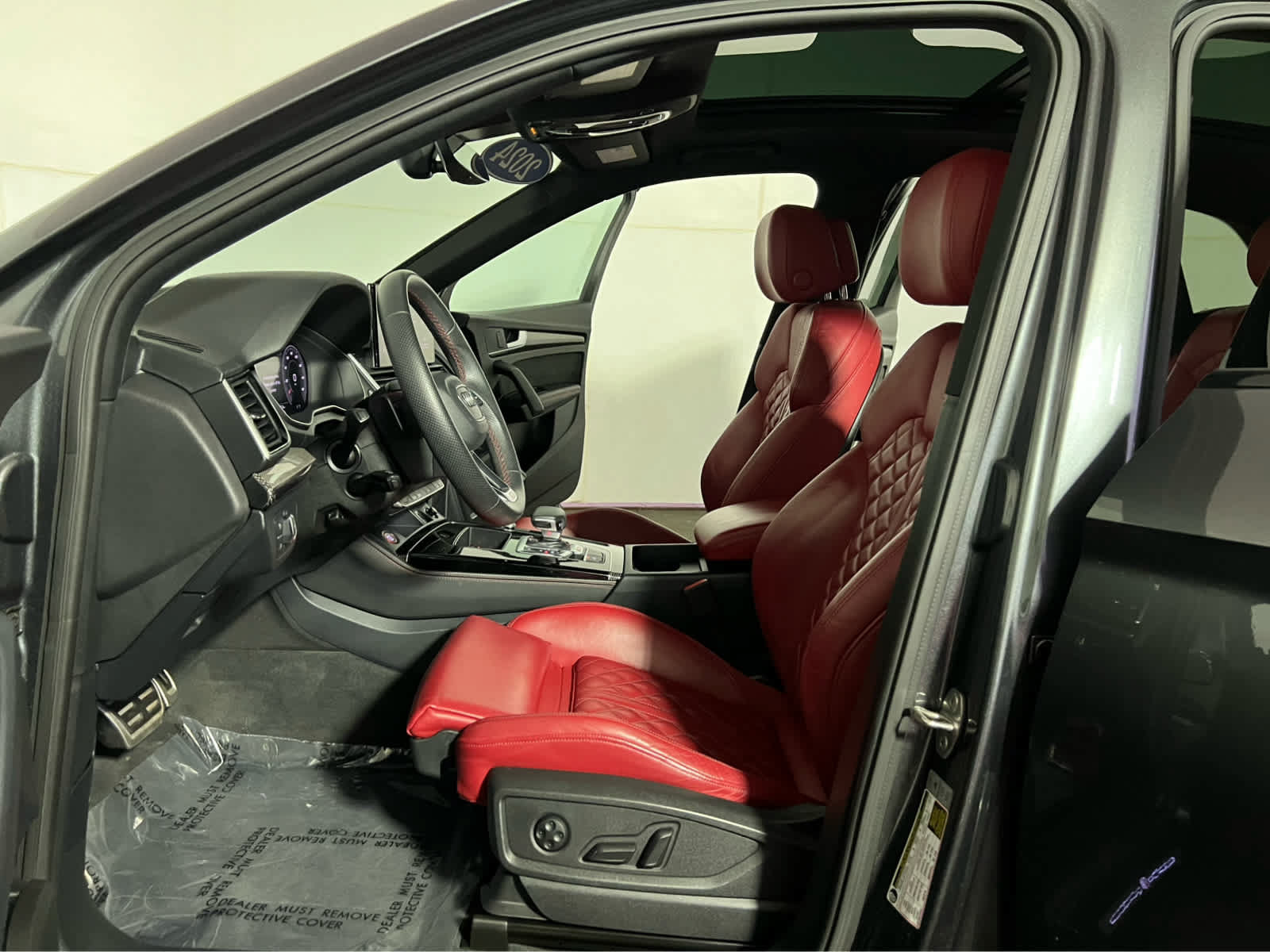 Used 2024 Audi SQ5 Premium Plus w/ Premium Plus Package AWD/4WD image 22