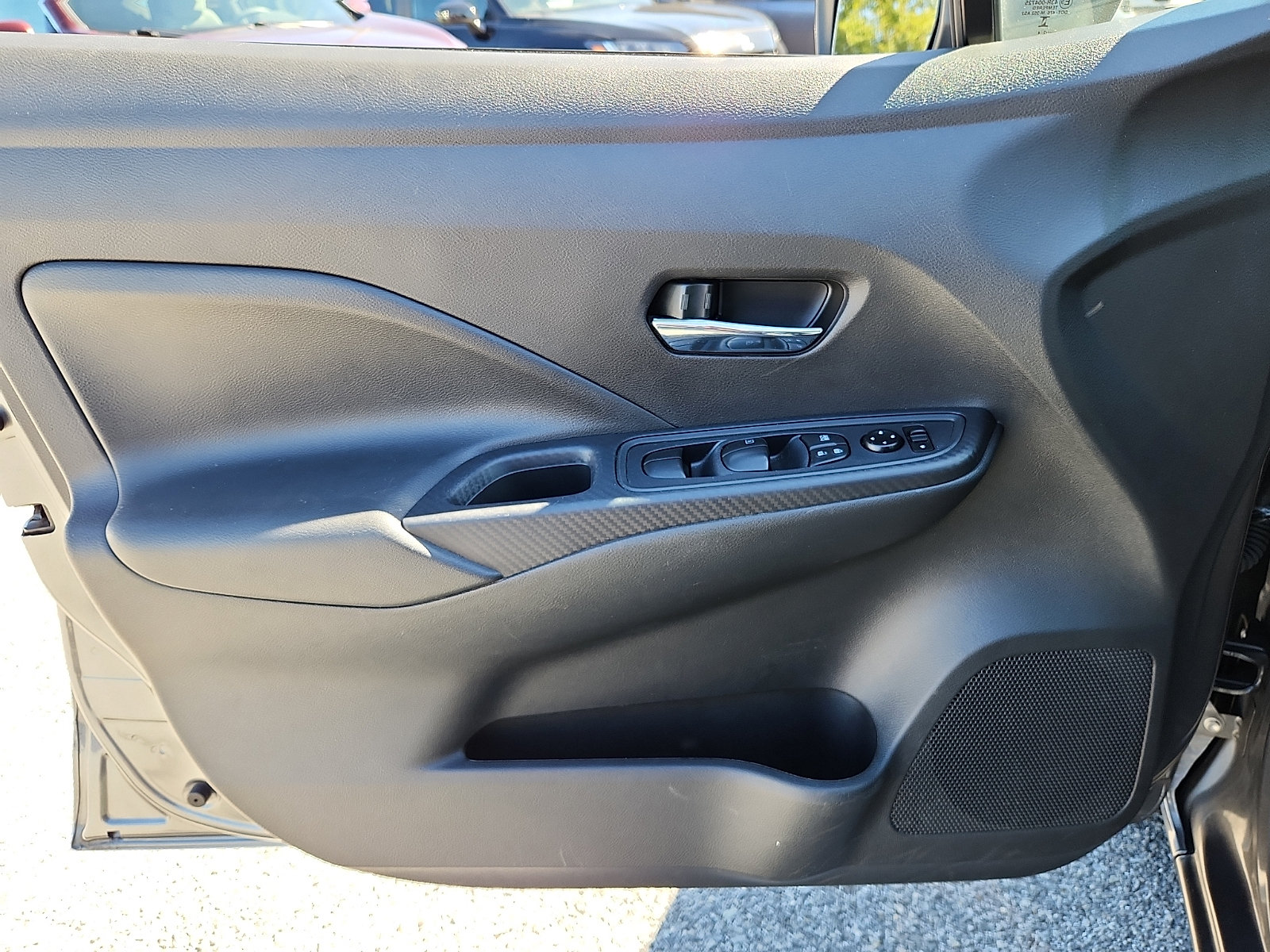 Used 2024 Nissan Versa SV FWD image 12