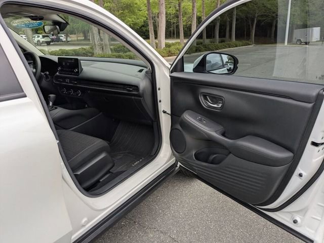 Certified 2024 Honda HR-V LX image 37