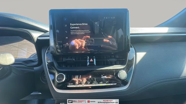 Used 2024 Toyota Corolla Cross SE image 14