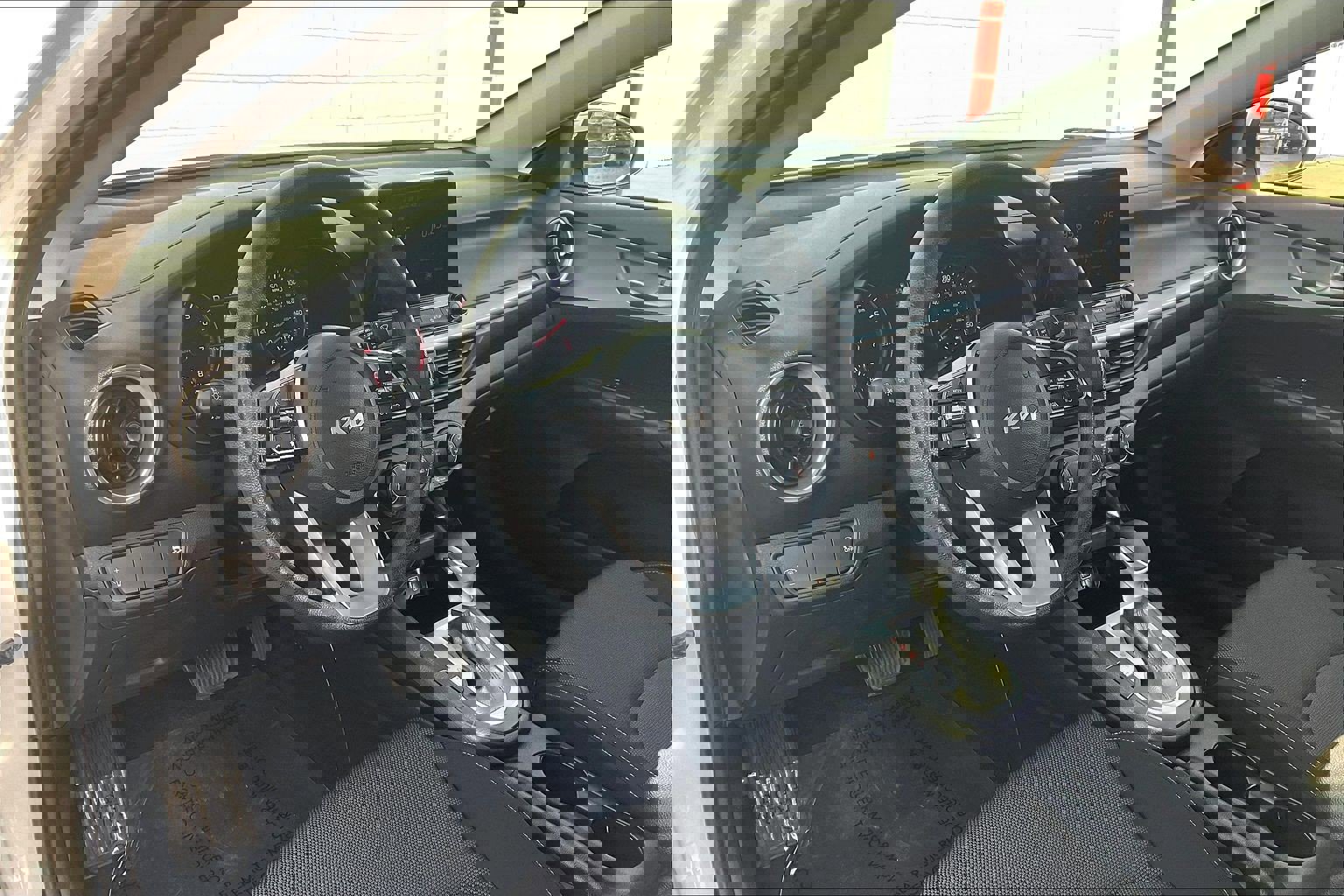 Used 2024 Kia Forte LXS image 18