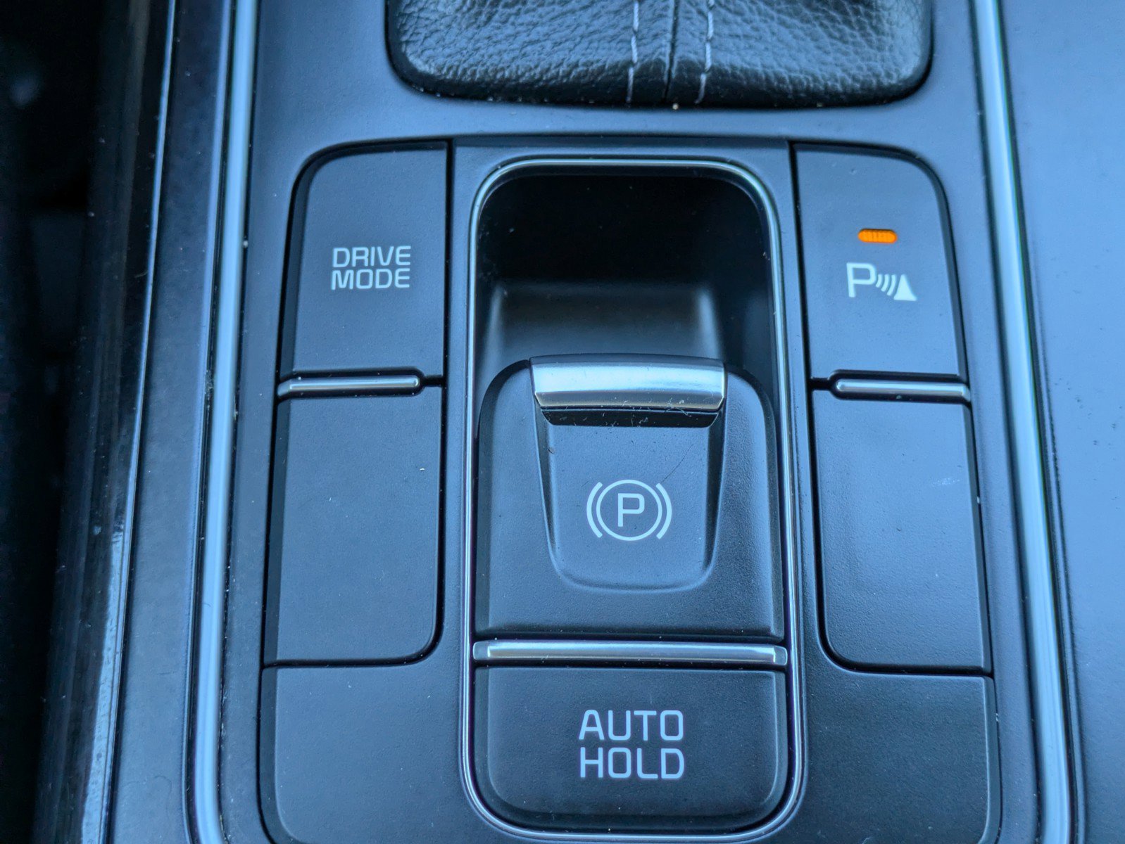 Certified 2019 Kia Sorento EX w/ EX Touring Package image 29