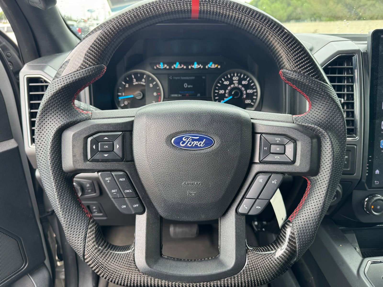 Used 2018 Ford F150 XLT AWD/4WD image 28