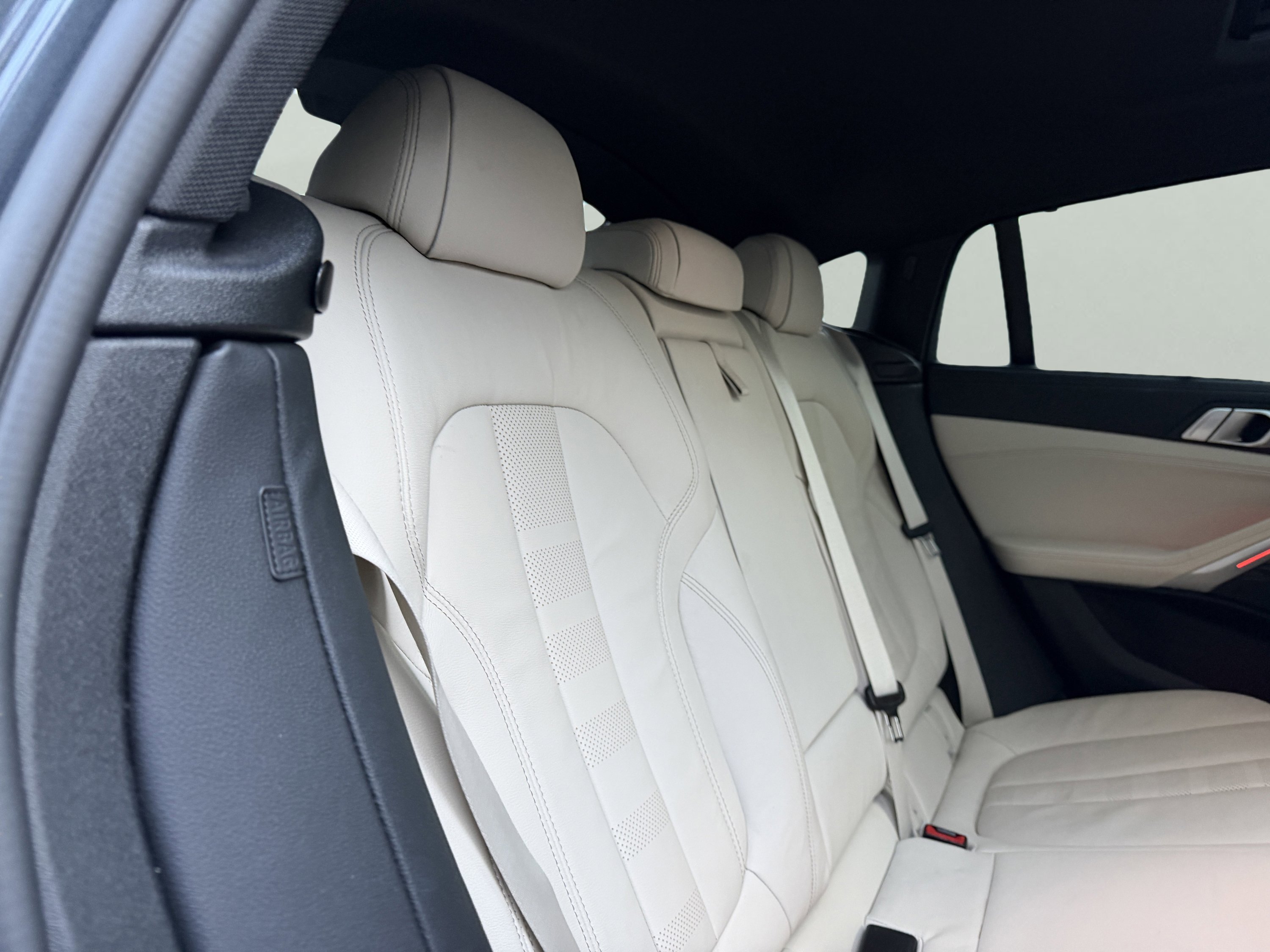 Used 2022 BMW X6 xDrive40i image 41