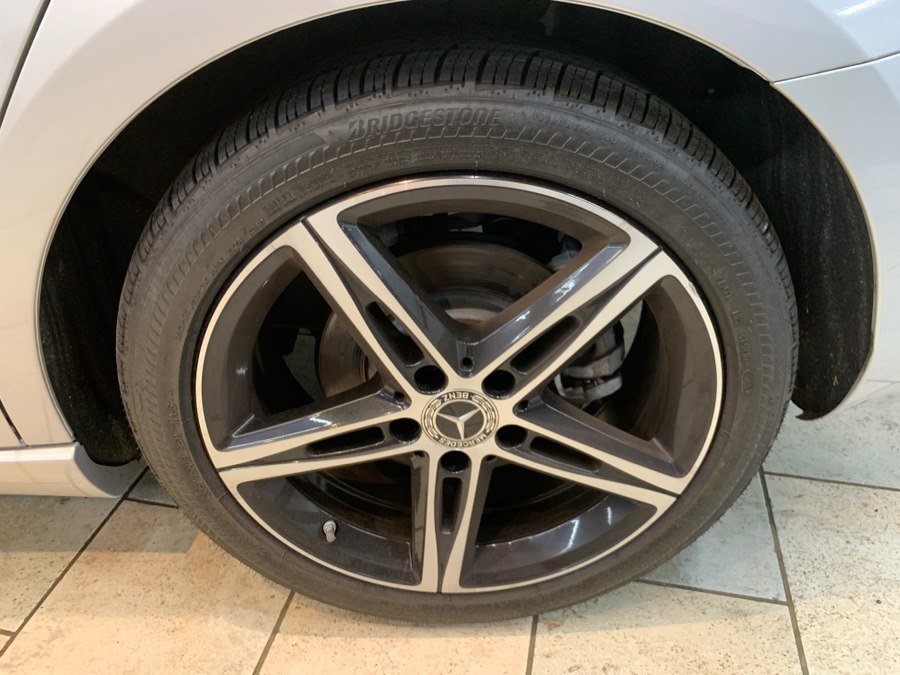 Used 2022 Mercedes-Benz A 220 4MATIC w/ Premium Package Lite image 14