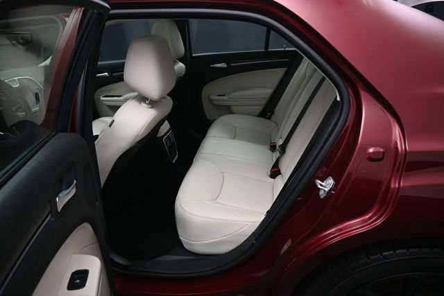 Used 2023 Chrysler 300 Touring L w/ Popular Equipment Group RWD image 28
