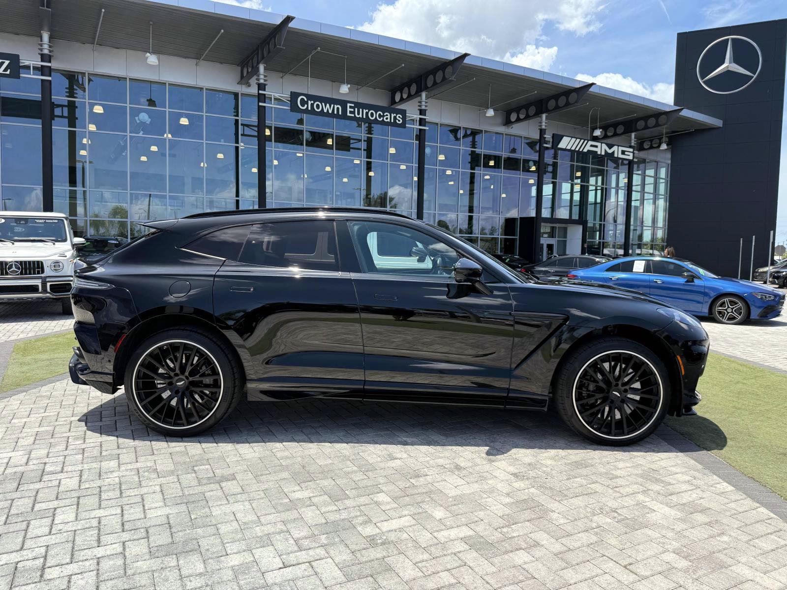 Used 2023 Aston Martin DBX 707 AWD/4WD image 5