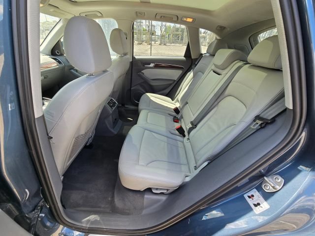 Used 2015 Audi Q5 2.0T Premium Plus w/ Technology Package AWD/4WD image 12
