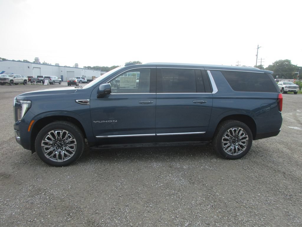 New 2026 GMC Yukon XL Elevation w/ Elevation Premium Package AWD/4WD image 7
