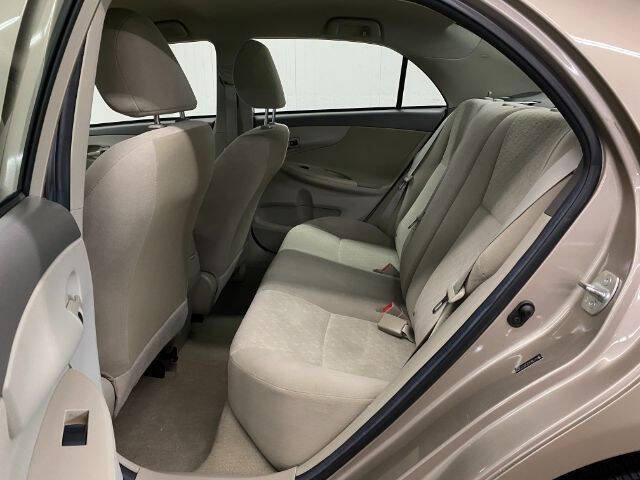 Used 2009 Toyota Corolla XLE FWD image 12