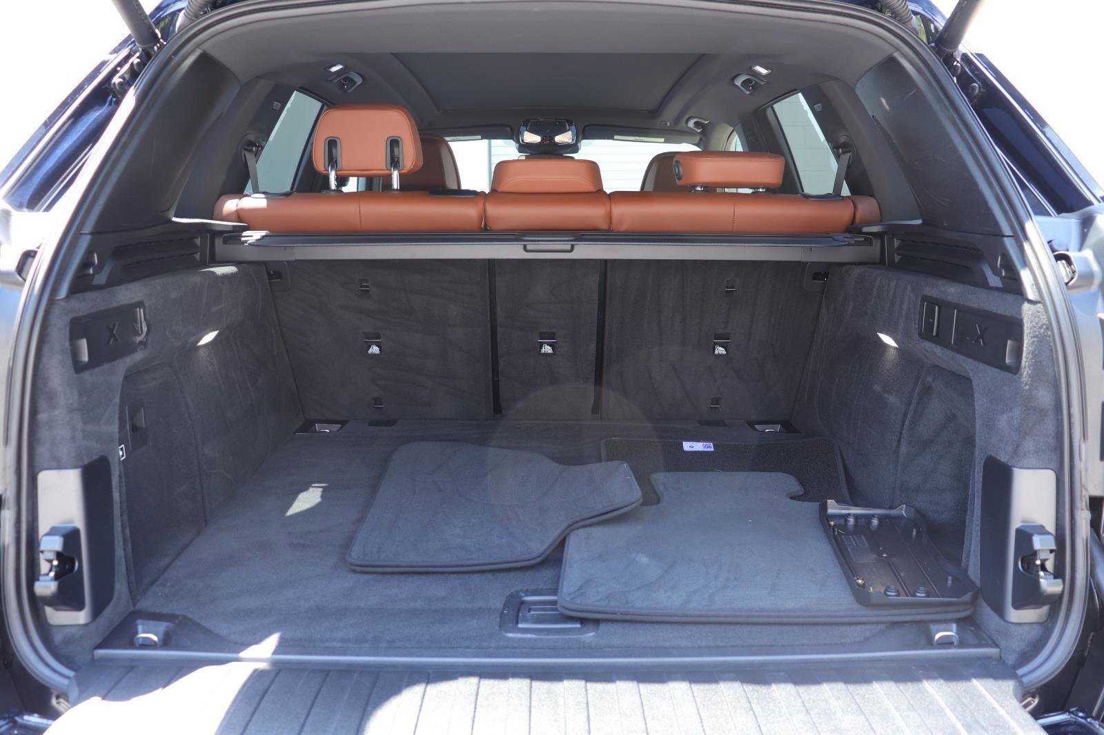 Used 2024 BMW X5 sDrive40i w/ M Sport Package image 17