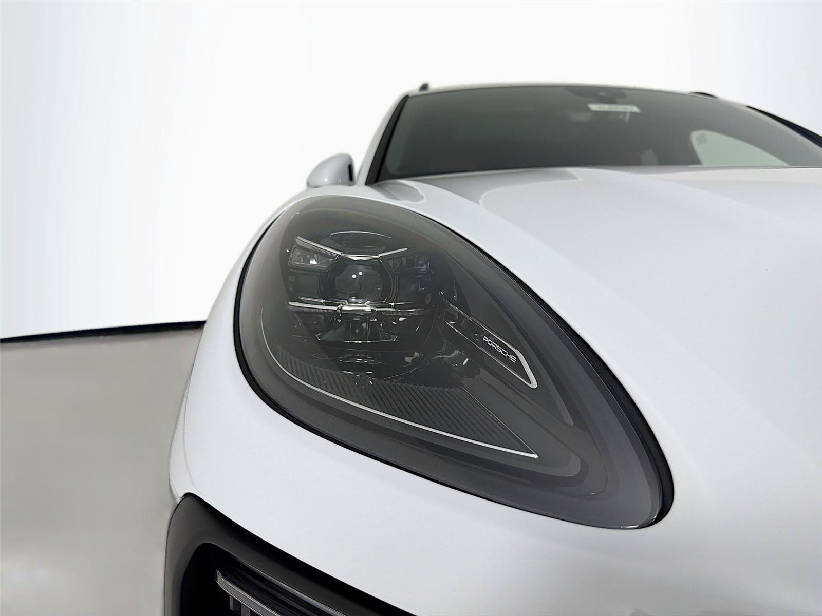 New 2026 Porsche Macan S AWD/4WD image 31