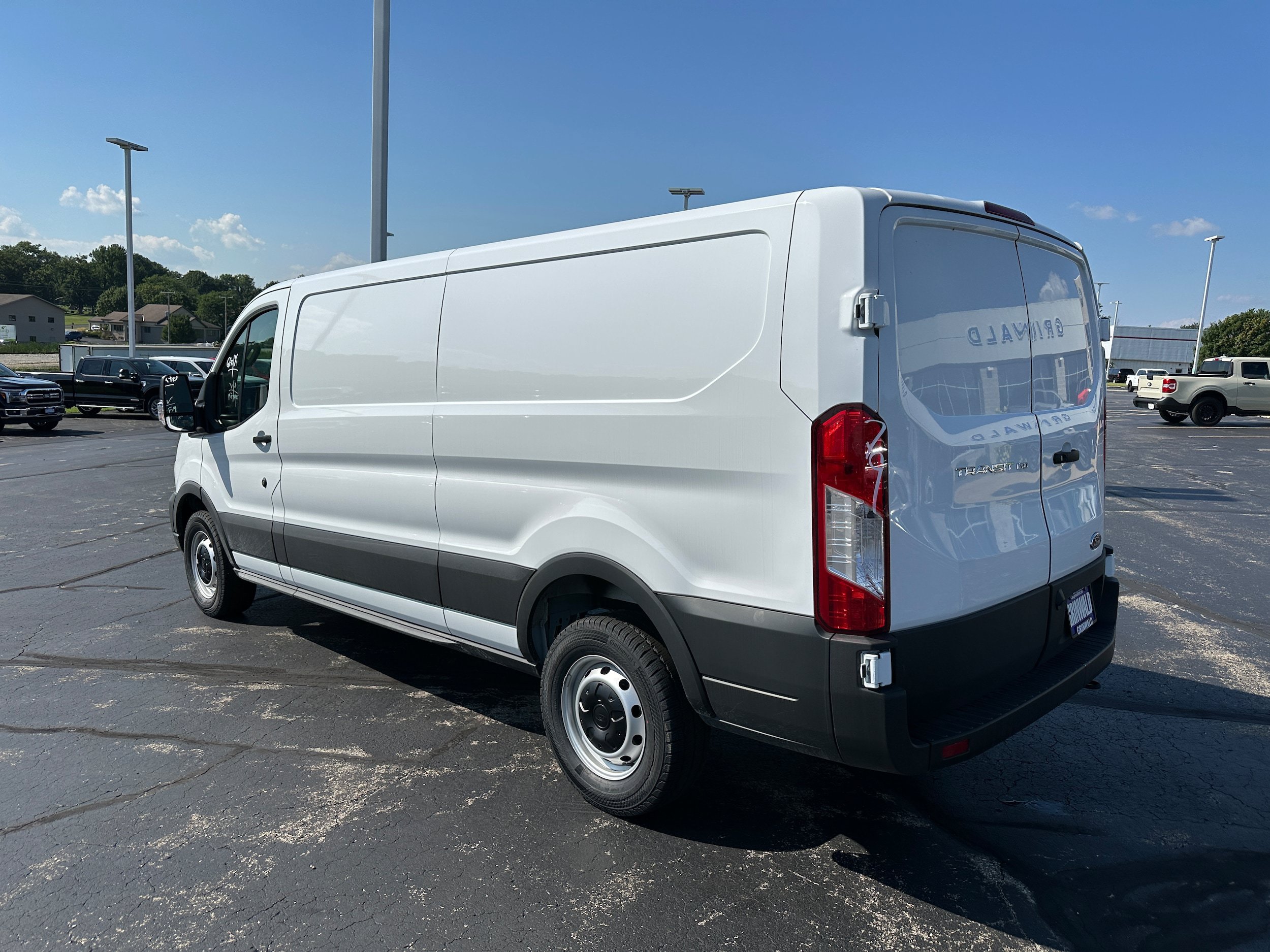 Used 2025 Ford Transit 150 Low Roof RWD image 6