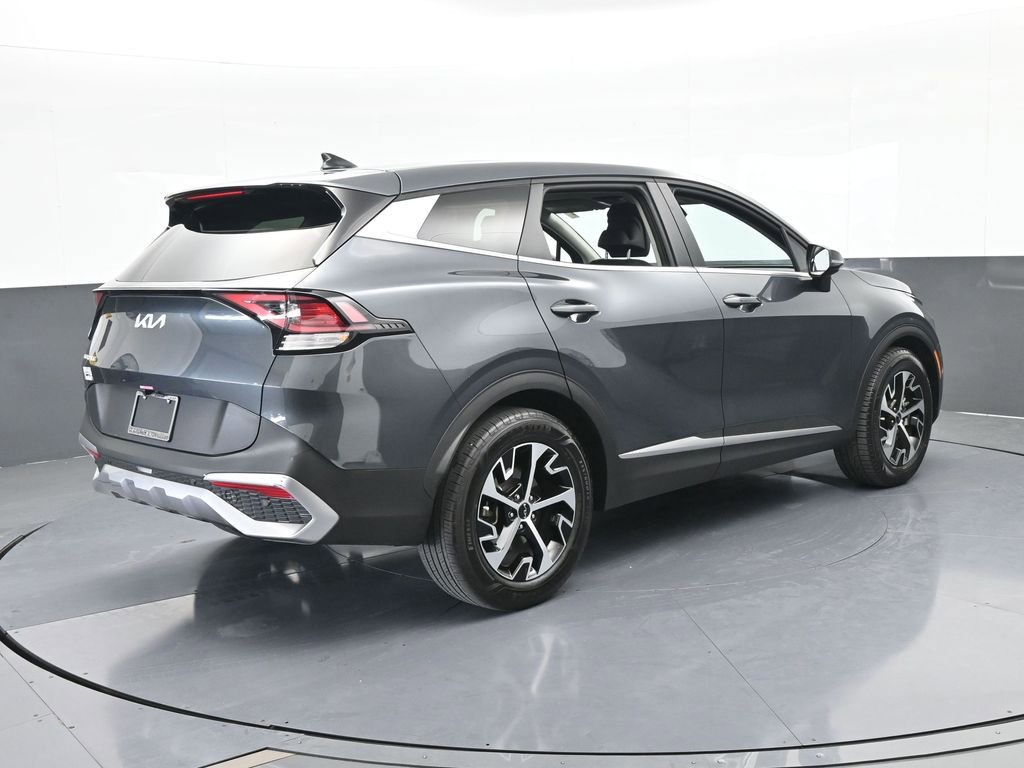 Used 2024 Kia Sportage EX image 6