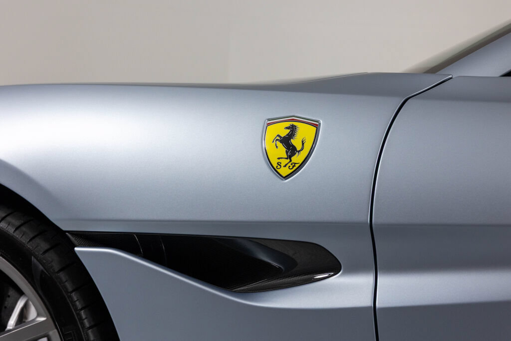 Certified 2023 Ferrari Portofino M RWD image 35