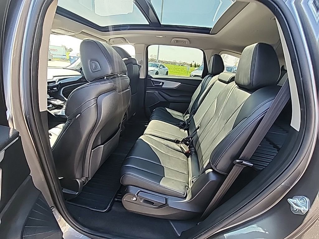 Used 2023 Acura MDX SH-AWD image 27