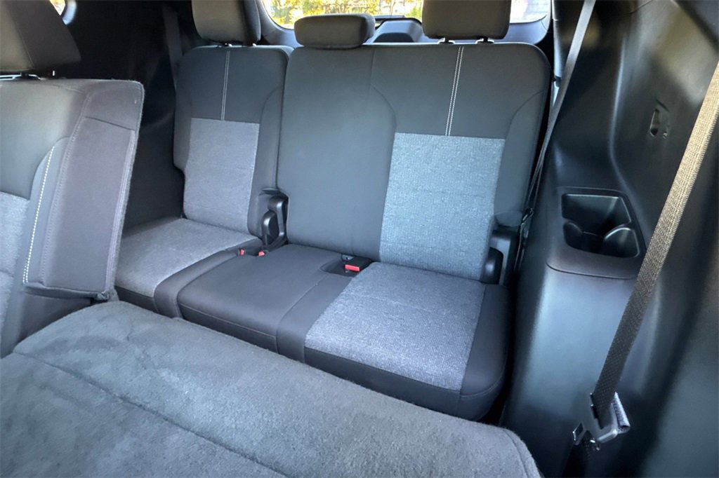 Certified 2025 GMC Acadia Elevation image 17