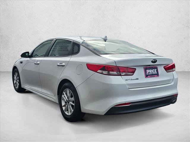 Used 2016 Kia Optima LX image 3