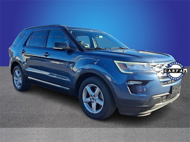 Used 2018 Ford Explorer XLT w/ Equipment Group 201A image 3