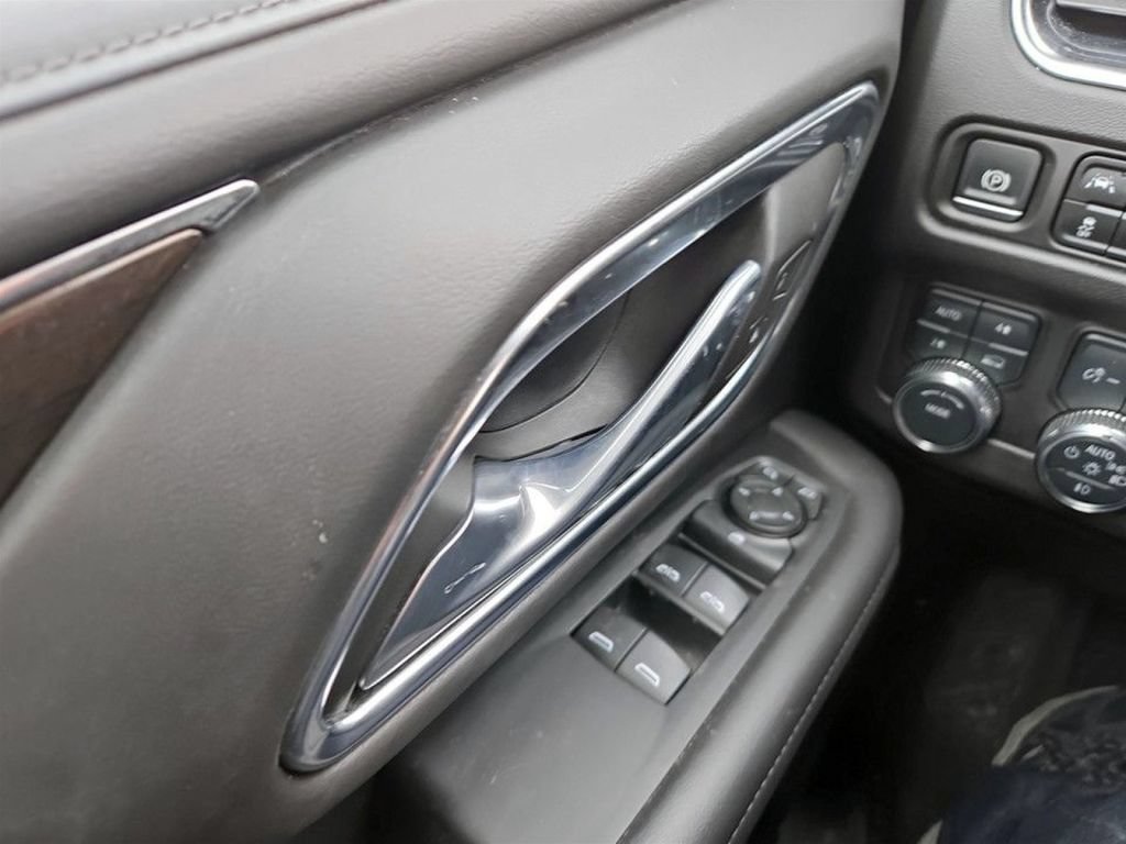 Used 2024 GMC Yukon SLE AWD/4WD image 20