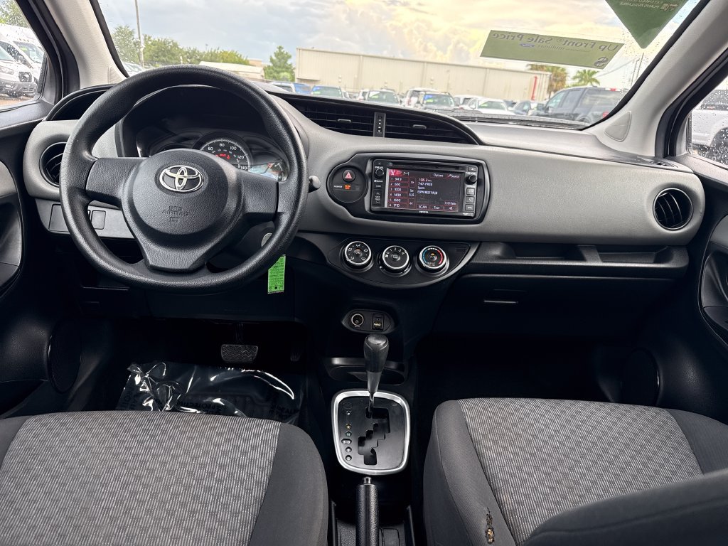 Used 2016 Toyota Yaris L FWD image 6