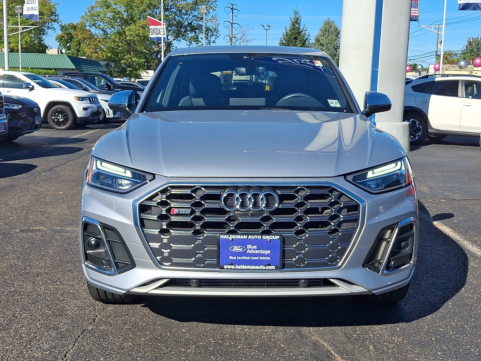 Used 2022 Audi SQ5 Premium Plus AWD/4WD image 2