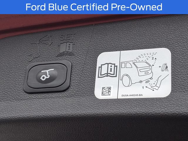 Certified 2018 Ford Escape Titanium AWD/4WD image 36