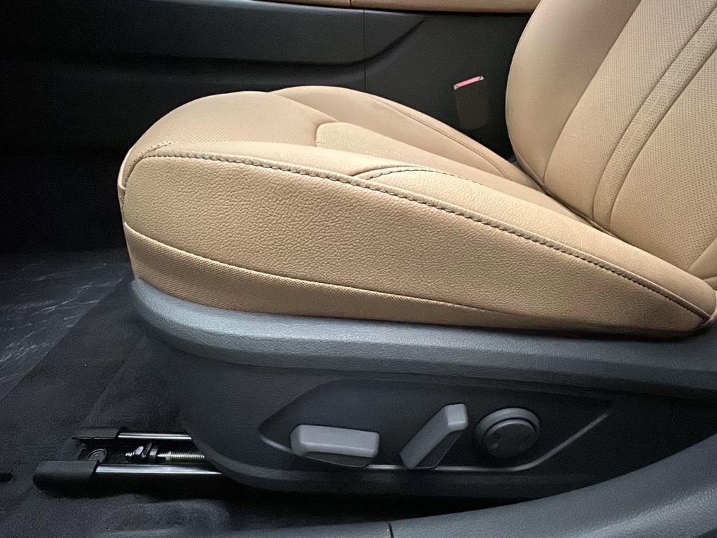 New 2026 Hyundai Sonata Limited image 11