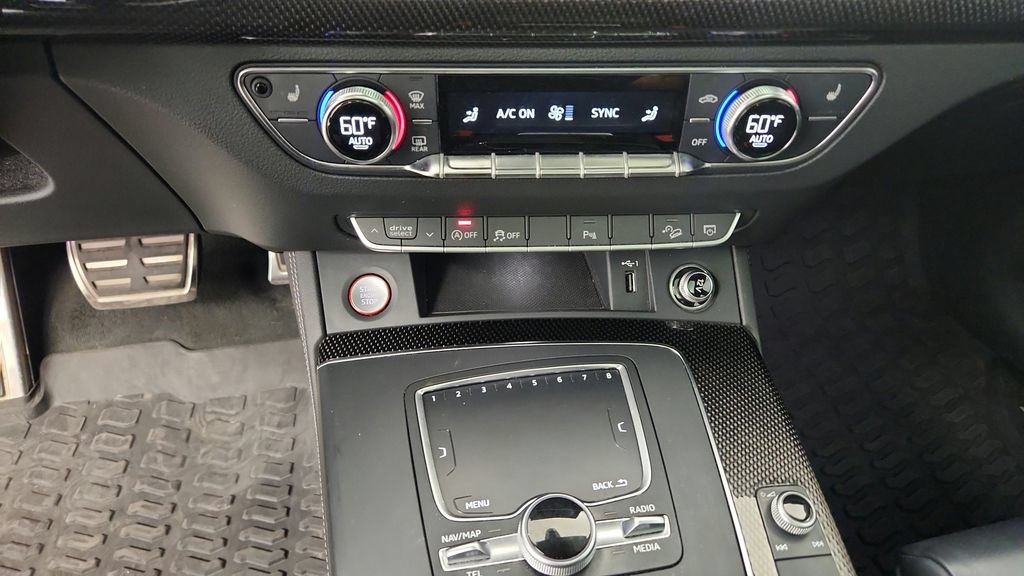 Used 2018 Audi SQ5 Prestige w/ Prestige Package AWD/4WD image 31