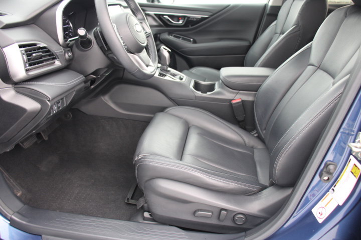 Used 2020 Subaru Outback Limited w/ Popular Package #2 image 11