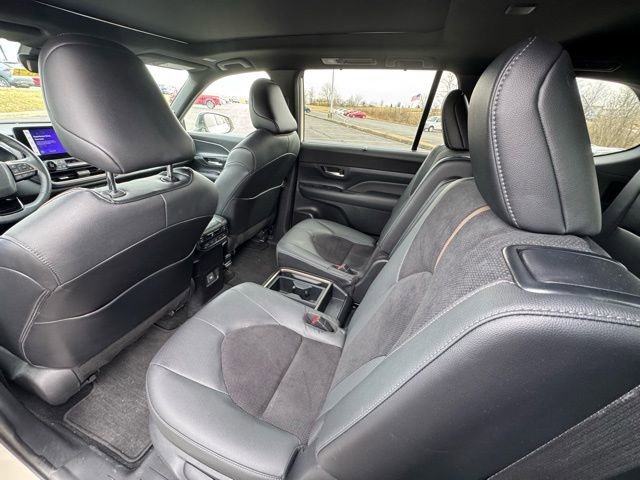 Certified 2024 Toyota Grand Highlander MAX Limited image 15
