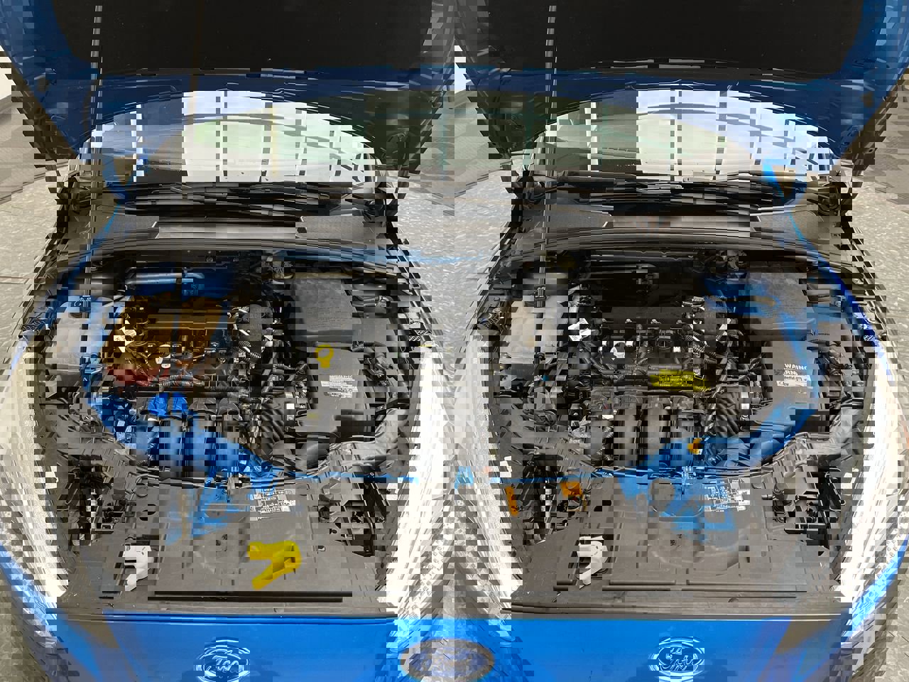 Used 2015 Ford Focus SE w/ SE Cold Weather Package image 22