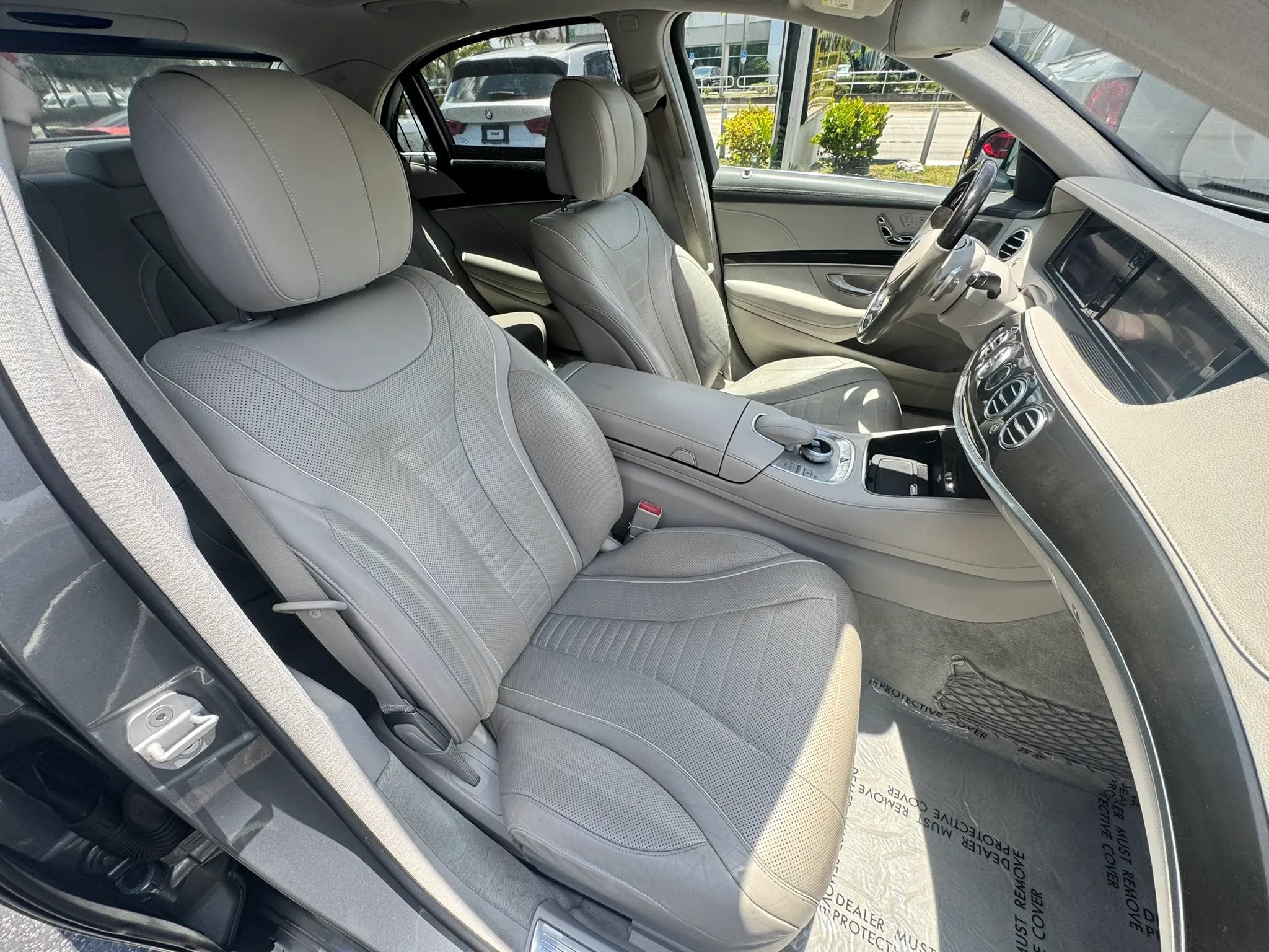 Used 2014 Mercedes-Benz S 550 Sedan image 23