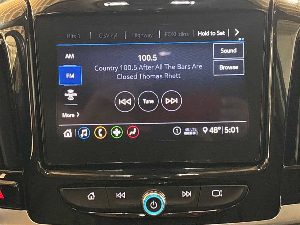 Used 2021 Chevrolet Traverse LT image 20