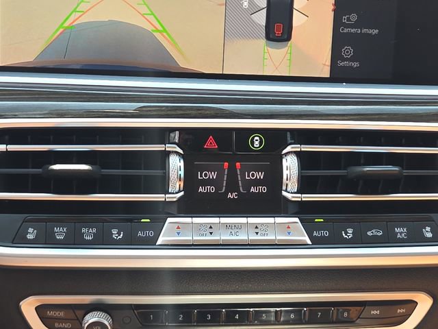 Used 2019 BMW X7 xDrive40i w/ Premium Package image 21