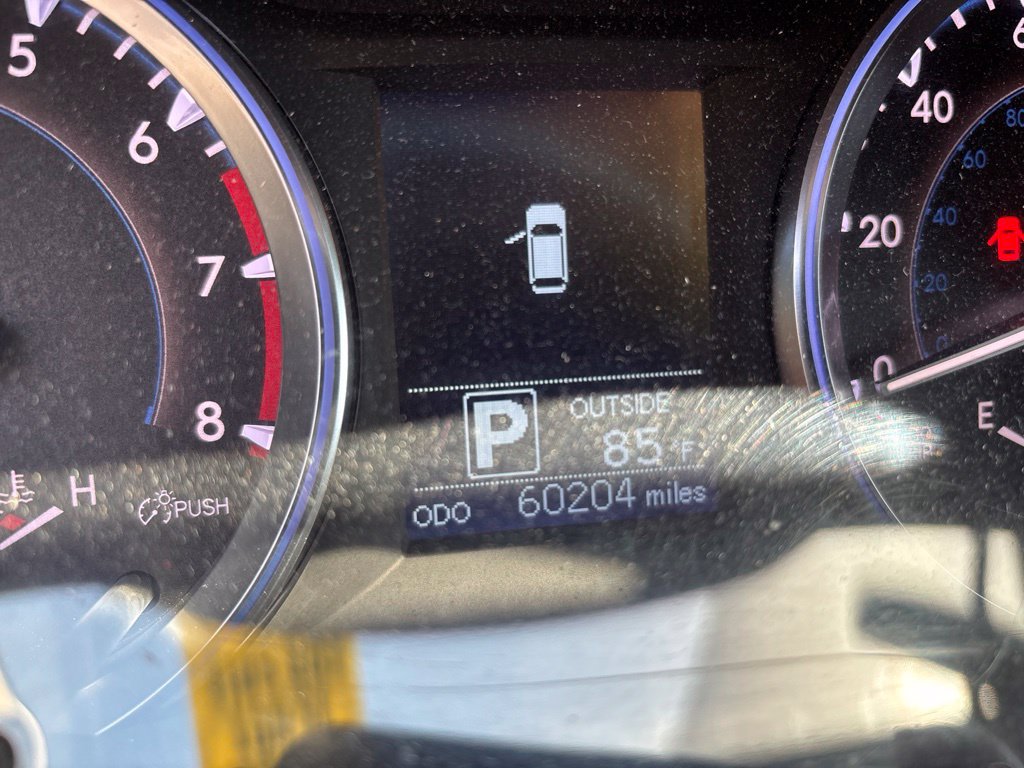 Used 2015 Toyota Highlander Plus FWD image 16