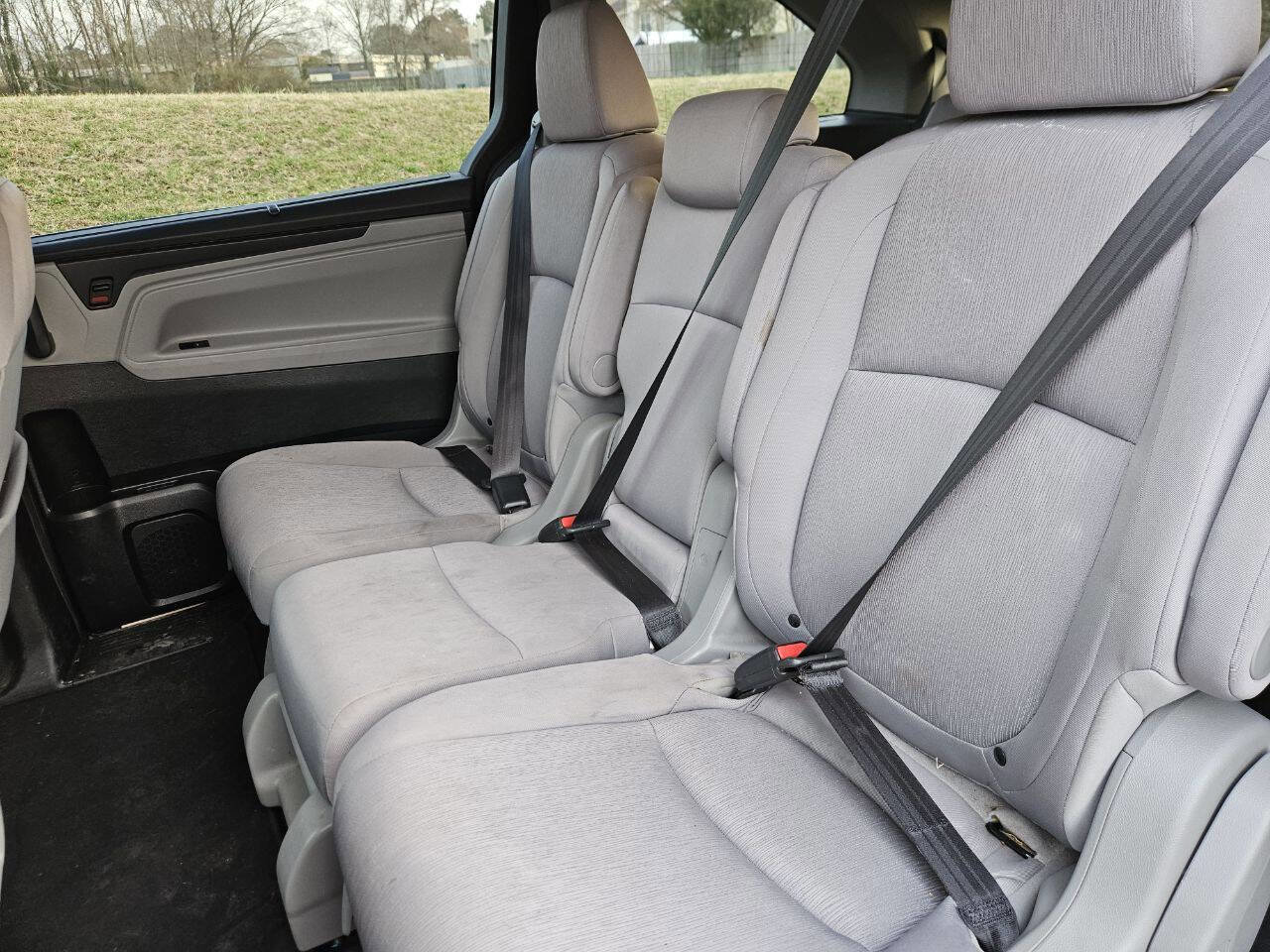 Used 2018 Honda Odyssey EX image 13