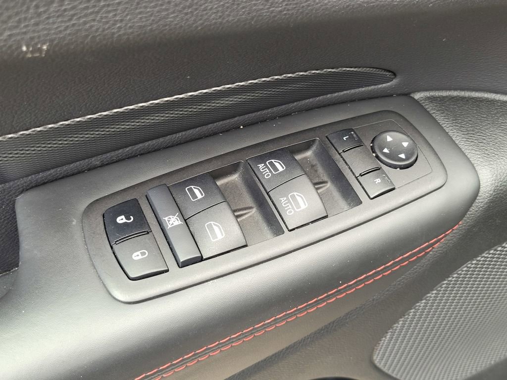 Used 2024 Dodge Durango GT image 21