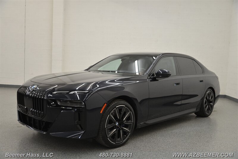 Used 2023 BMW 740i RWD image 4