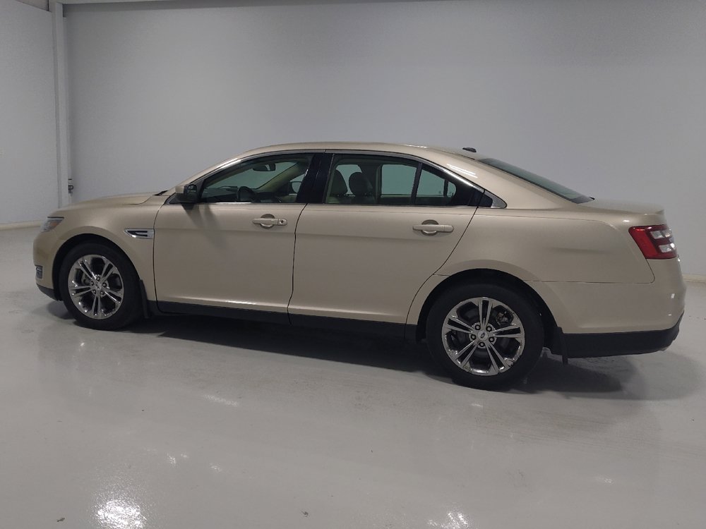 Used 2018 Ford Taurus SEL w/ Equipment Group 201A AWD/4WD image 3