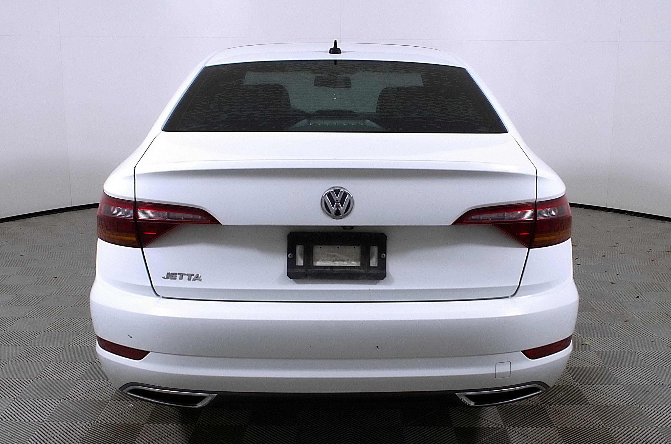 Used 2019 Volkswagen Jetta R-Line image 8