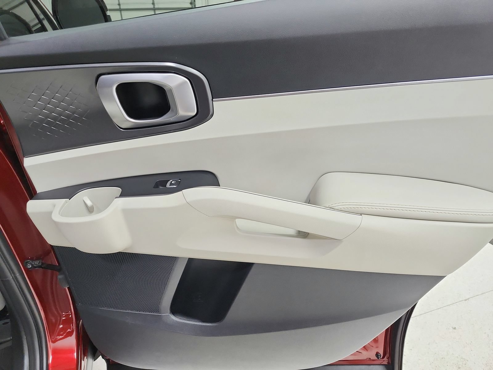 Used 2025 Kia Sorento S w/ Panoramic Sunroof Package FWD image 50