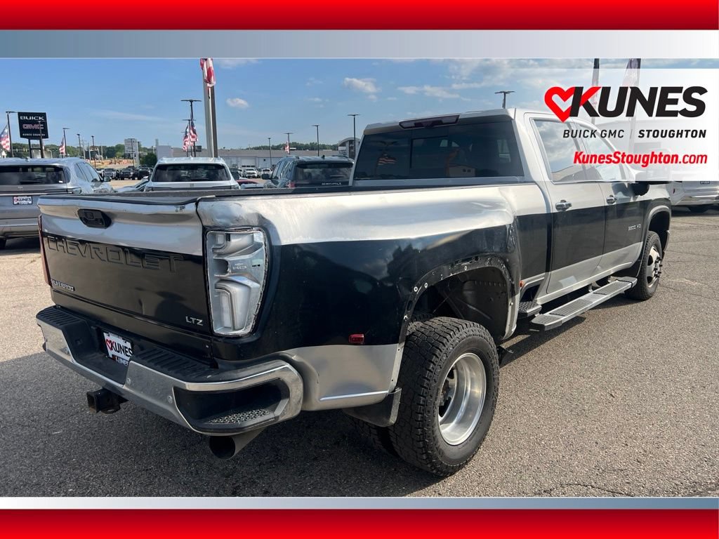 Used 2020 Chevrolet Silverado 3500 LTZ w/ LTZ Plus Package AWD/4WD image 8