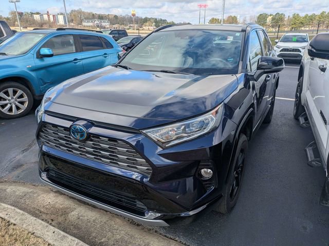 Used 2020 Toyota RAV4 XSE w/ XSE Grade Weather Package image 3