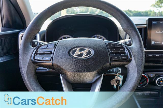 Used 2022 Hyundai Venue SE FWD image 22