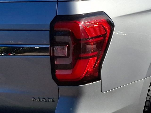 Used 2023 Ford Expedition Max Limited image 12
