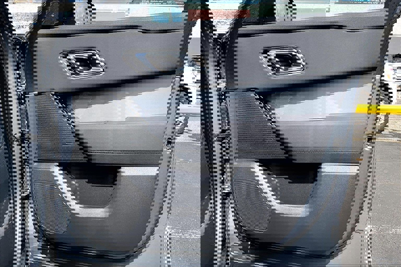 Certified 2025 Land Rover Range Rover Velar S AWD/4WD image 21